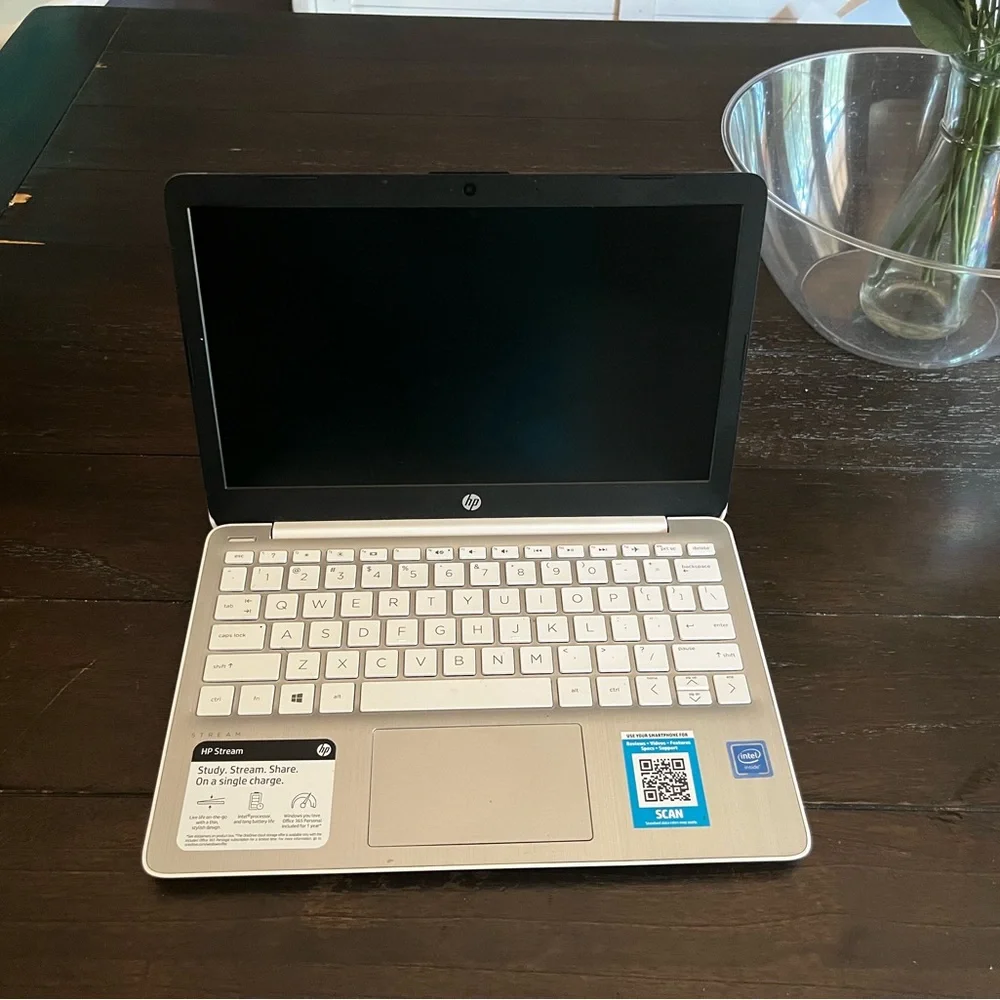 Laptop